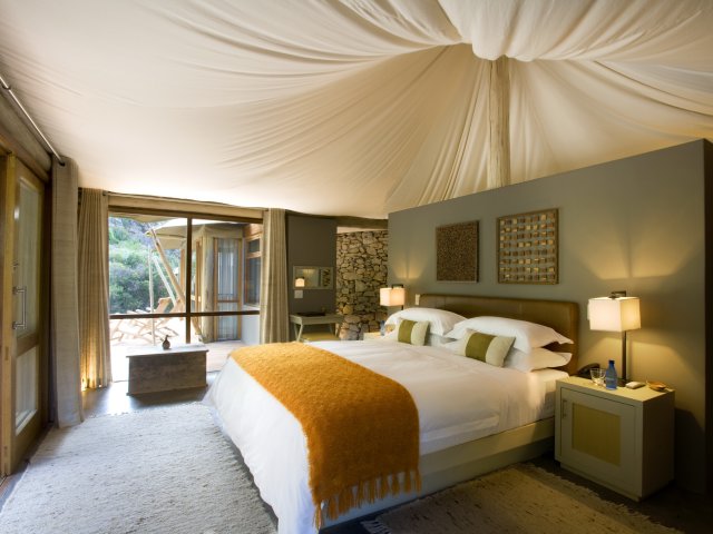 SS DWYKA TENTED LODGE SANBONA TENT ROOM